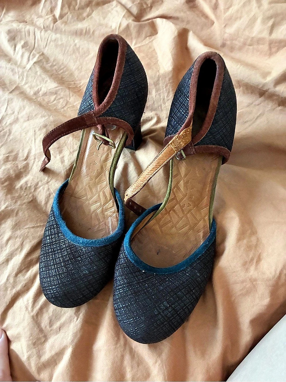 Chie Mihara Blue & Brown Heels